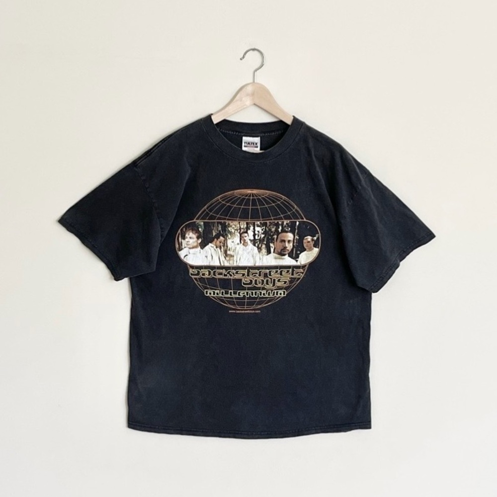 Vintage 1999 Backstreet Boys Millennium Tour Black Concert T Shirt Adult size XL